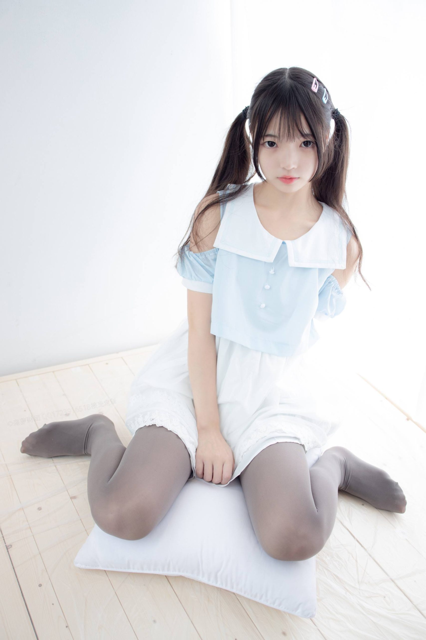 图片[5]-超级甜美的灰丝小姑娘【86P】20005-清野图库