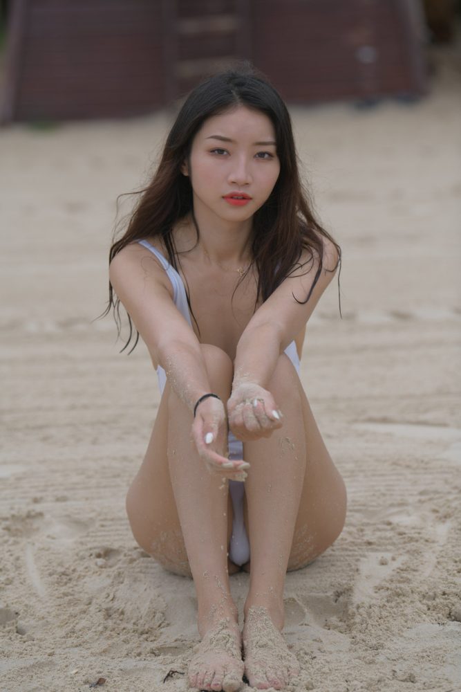 J1223 658P3V-20.3GB-清野图库