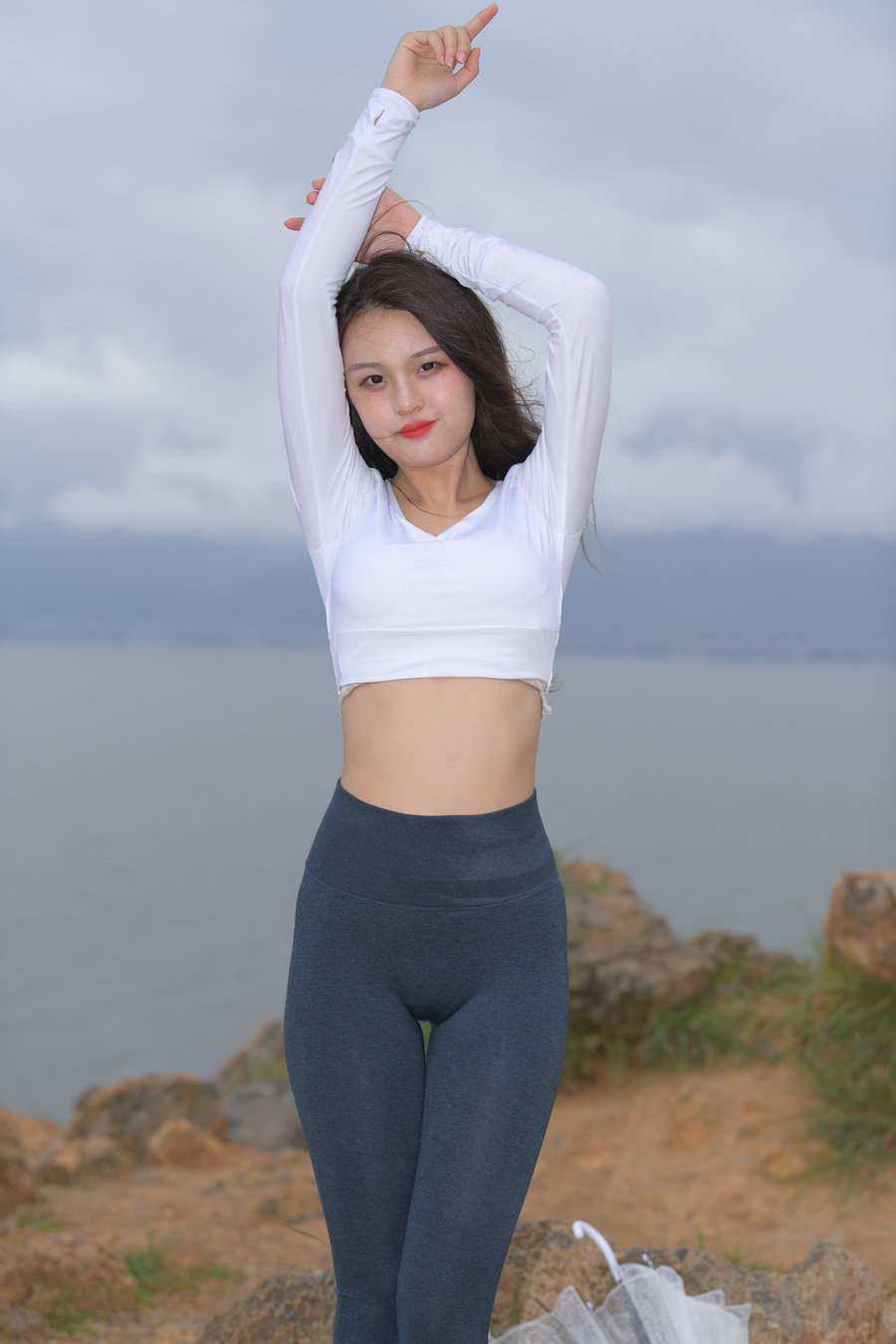 图片[2]-深蓝色瑜伽裤甜美女孩 J1320 514P2V-17.5GB-清野图库