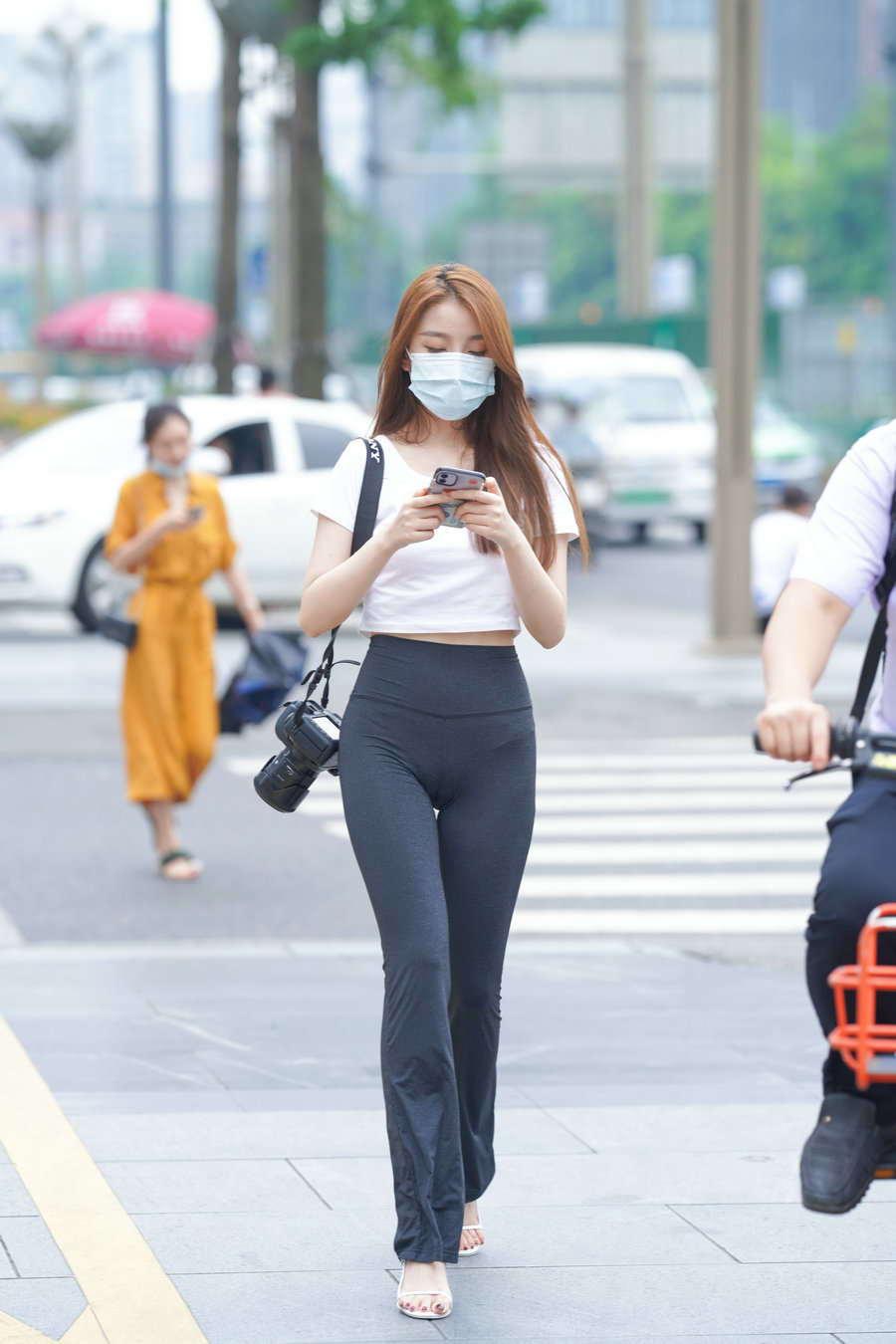 图片[3]-玩单反机的瑜伽裤女孩  J1270 498P5V-28.6GB-清野图库