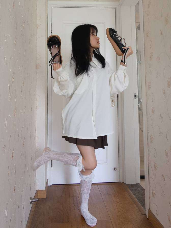图片[3]-百褶裙可爱又大方的小姑娘【122P】20002-清野图库