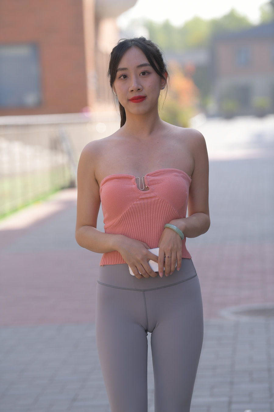 图片[1]-灰色瑜伽裤女孩J4905 522P1V-25.8GB-清野图库