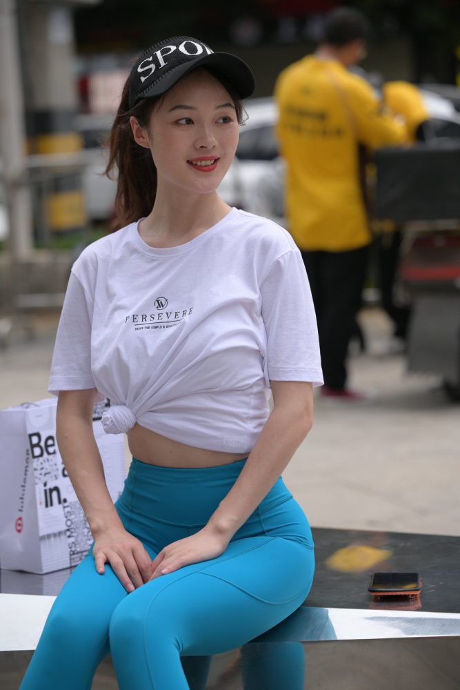 图片[2]-蓝色瑜伽裤阳光女孩J2095 611P1V-21.8GB-清野图库