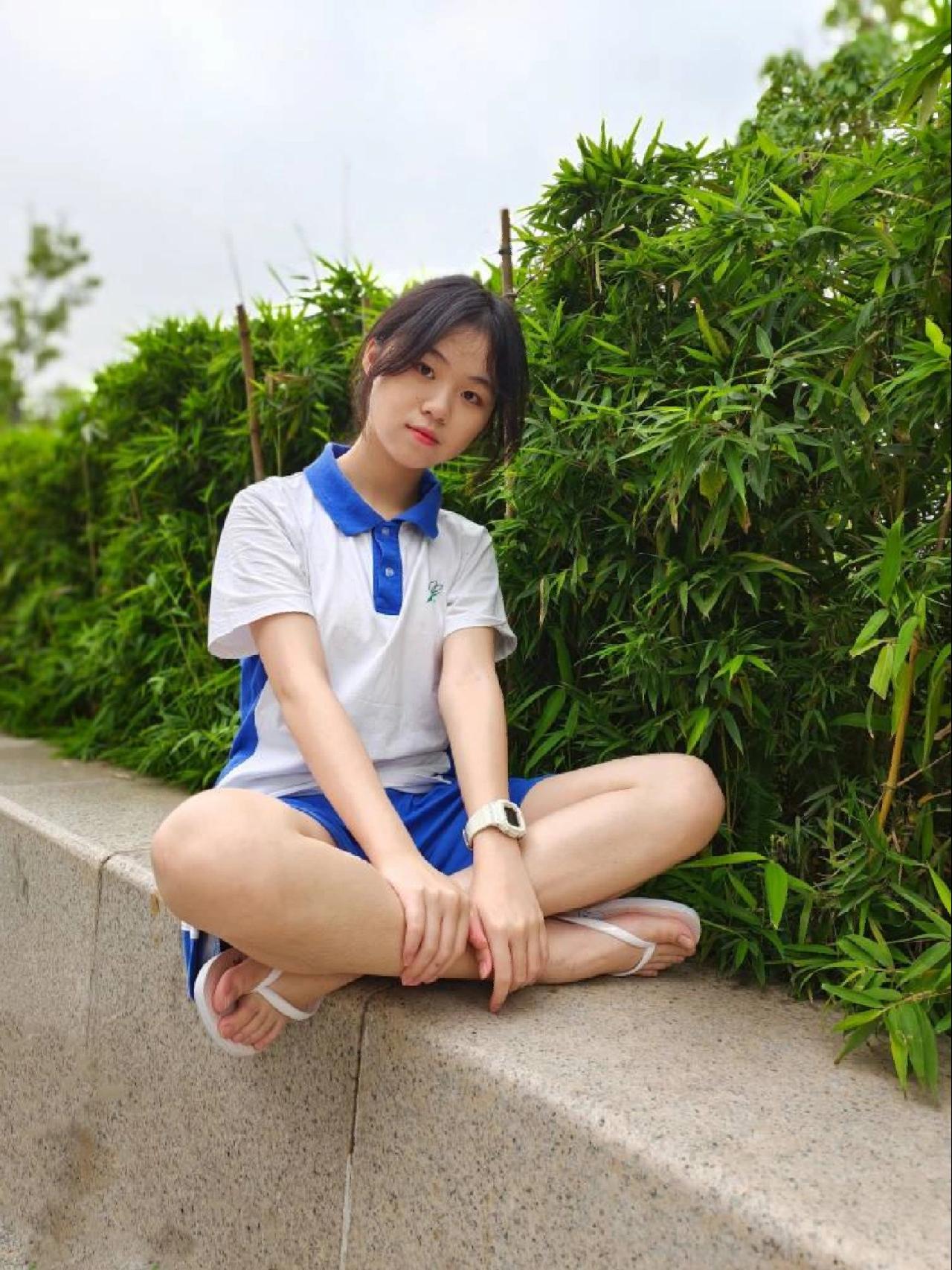 图片[1]-穿校服非常清纯的小姑娘【49P】20003-清野图库