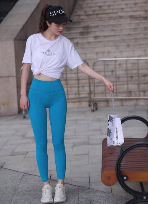 图片[3]-蓝色瑜伽裤阳光女孩J2095 611P1V-21.8GB-清野图库